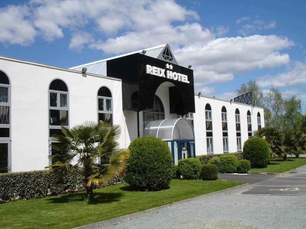 Agape Hotel Bessines Buitenkant foto