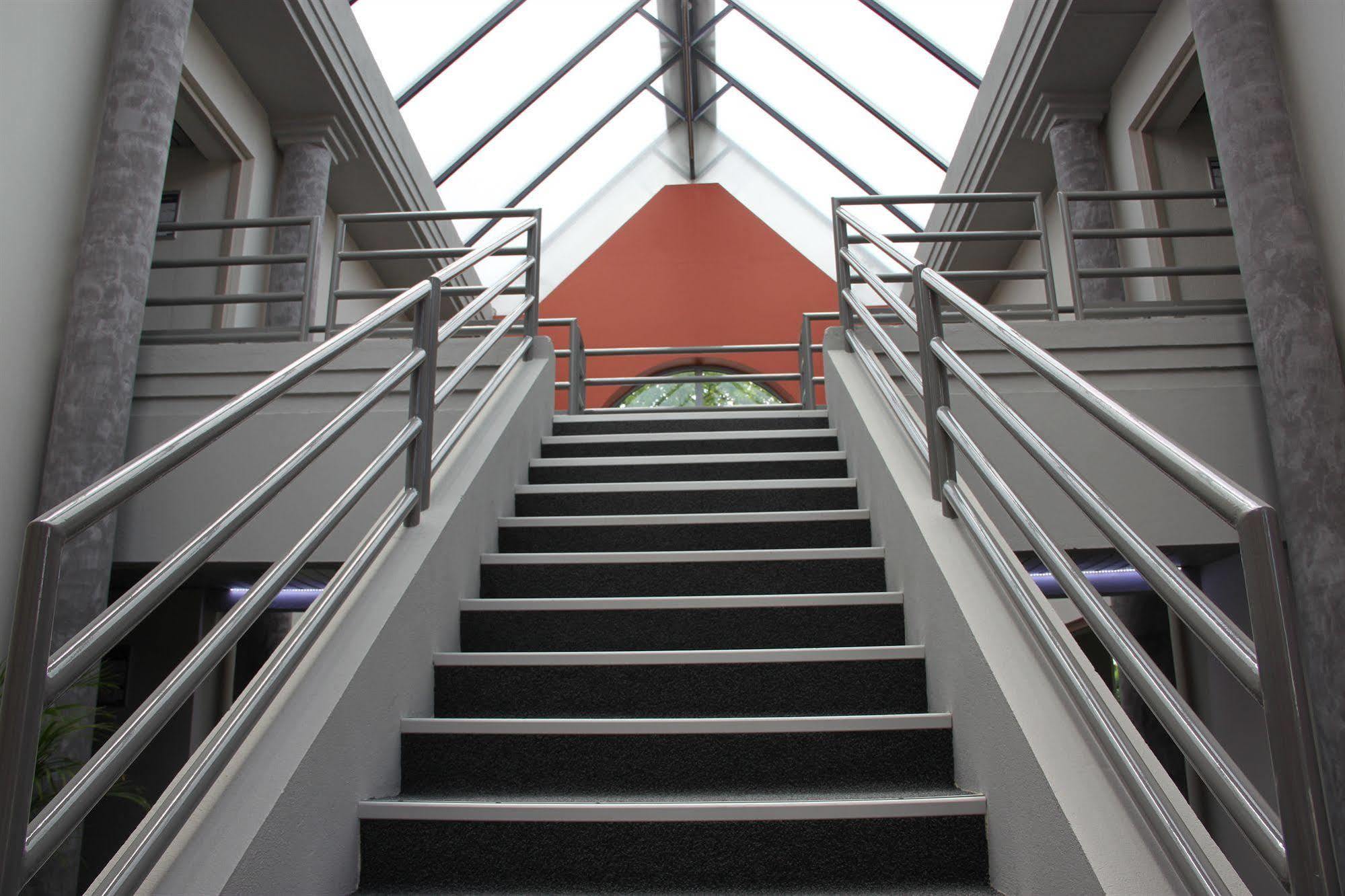 Agape Hotel Bessines Buitenkant foto